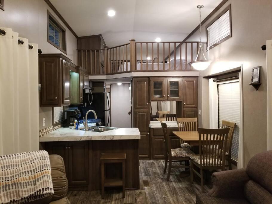 Tiny Home With Hammock Loft Bbq And Yard Phenix City Dış mekan fotoğraf