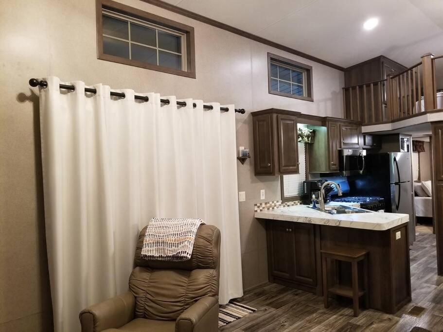 Tiny Home With Hammock Loft Bbq And Yard Phenix City Dış mekan fotoğraf